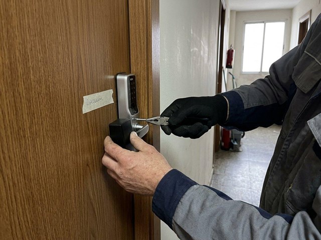 Así funcionan las cerraduras inteligentes para hostales en Cambados
