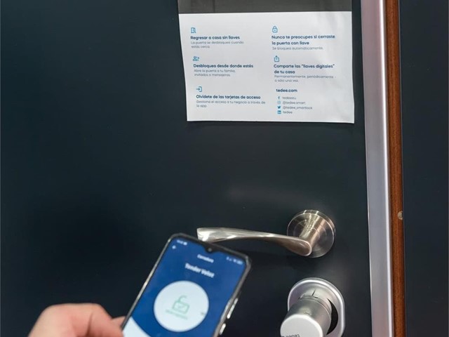 ¡Check-ins rápidos y sencillos con las cerraduras inteligentes!